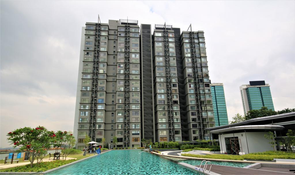 Hyve Soho Suites Cyberjaya Exteriör bild