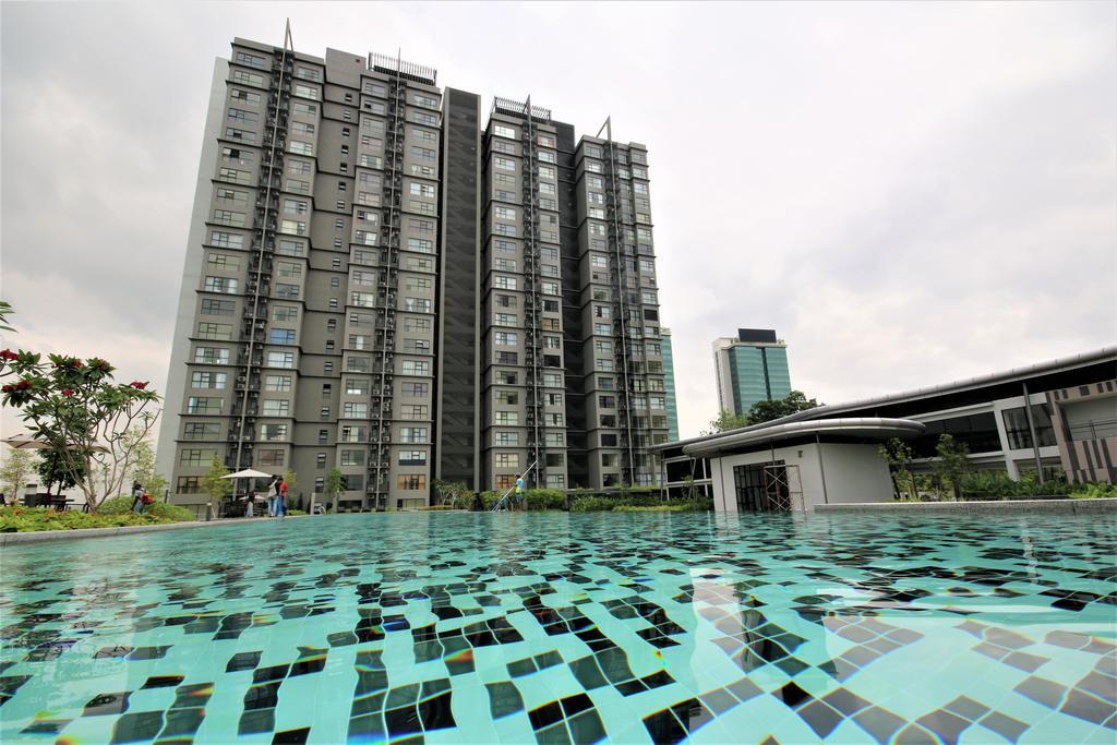 Hyve Soho Suites Cyberjaya Exteriör bild